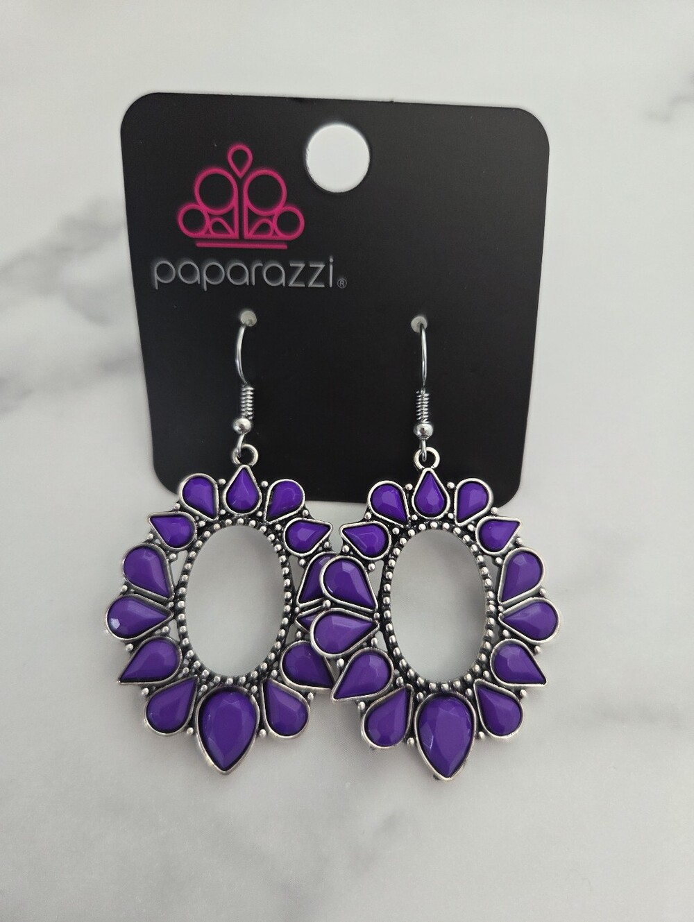 ​Paparazzi Purple Teardrop Bead Silver Oval Frame Dangle Earrings - Picture 11 of 12